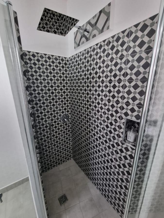 Casa Viotti Le Fuoriserie Palermo Buitenkant foto